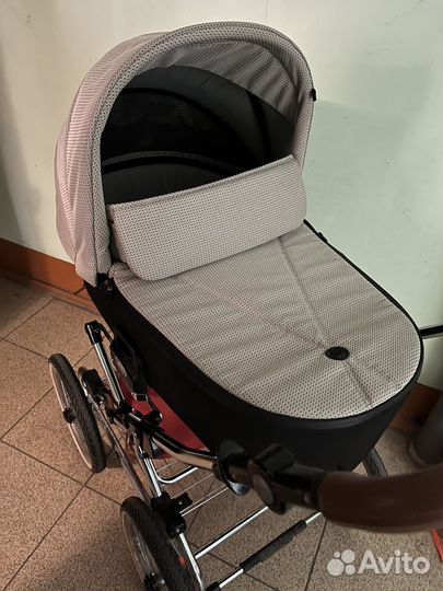 Коляска Roan Bass Next Classic / колеса d14