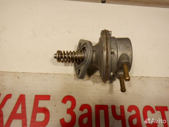 Насос топливный VW Golf 1 VW Golf 2 Карбюратор