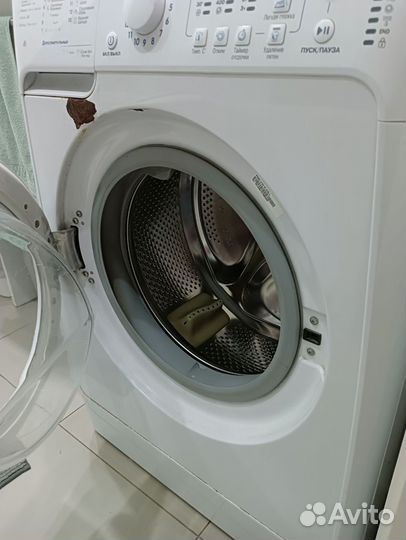 Стиральная машина indesit