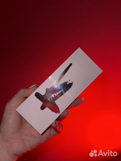 Fenty beauty тени Bomb Posse