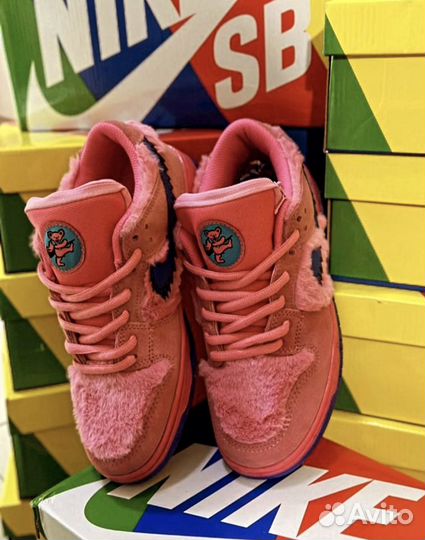 Nike sb dunk low grateful dead bears