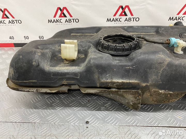 Б/У топливный бак (бензобак) Hyundai Accent LC