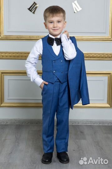 Нарядный костюм тройка для мальчика