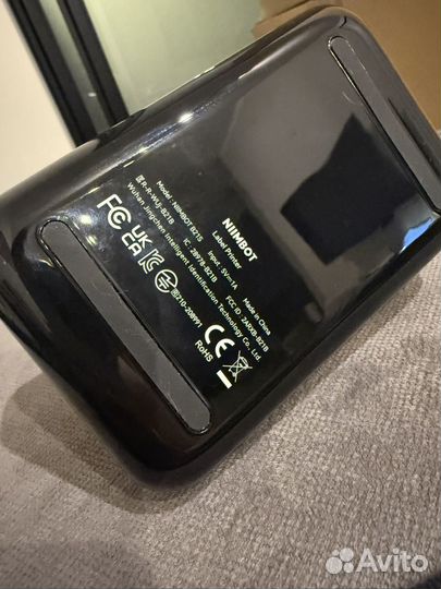 Мини Принтер для этикеток niimbot b21 черный