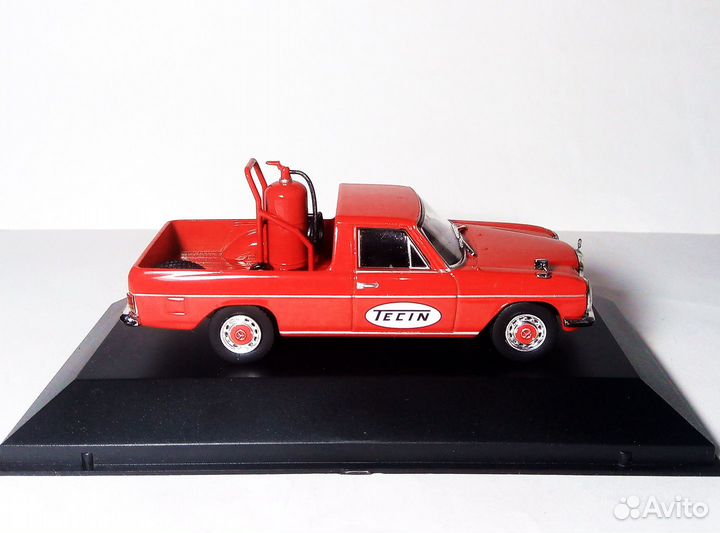 1/43 Mercedes-Benz 220 D/8 W115 «Tecin» (пожарн.)