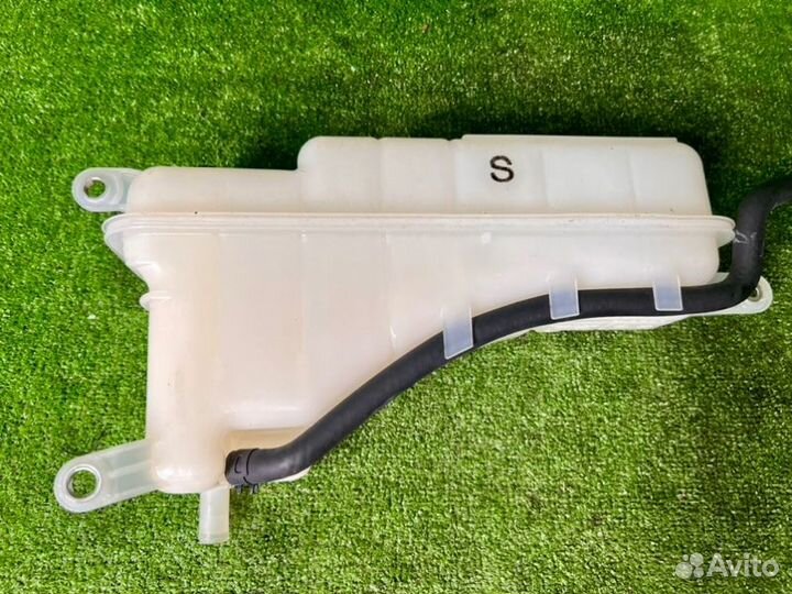 Расширительный бачок Toyota Land Cruiser Prado 150