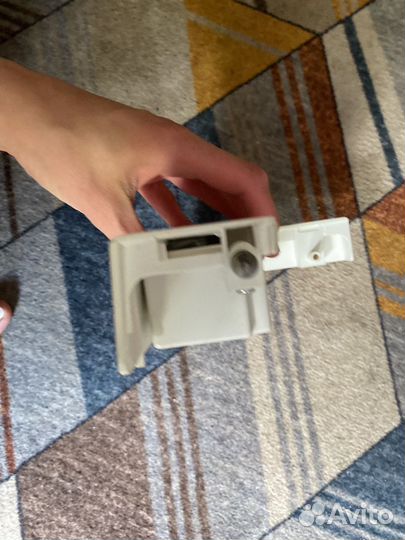 Запчасть от швейной машинки