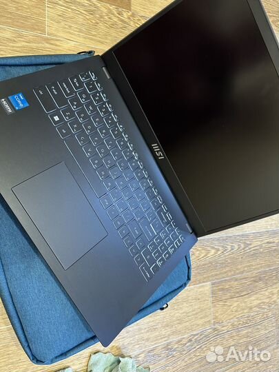 Ноутбук msi modern 15