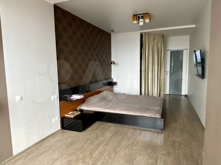 3-к. квартира, 118,6 м², 24/24 эт.