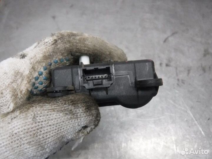 Моторчик заслонки отопителя Ssang Yong Actyon