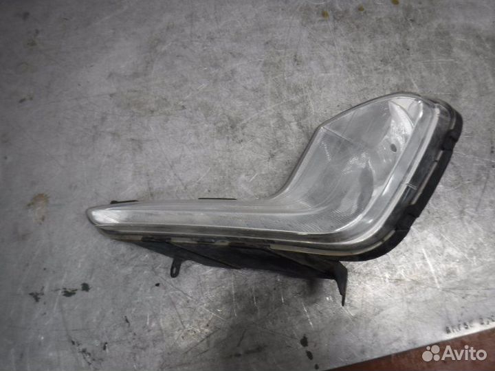 Фара противотуманная передняя левая Hyundai