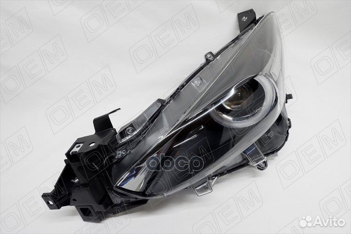 Фара левая Mazda 3 3 BM 2016-2019, с корректором