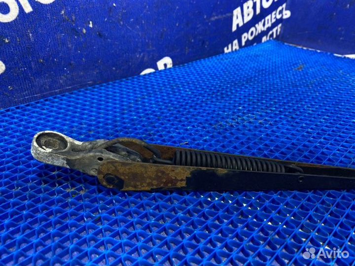 Поводок заднего дворника Kia Shuma 2 лифтбэк S6D