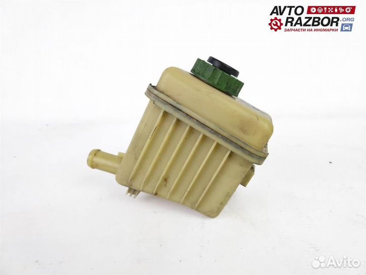 Бачок гидроусилителя VW Touareg 2002-2010