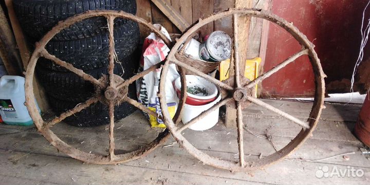 Старинные литые колеса