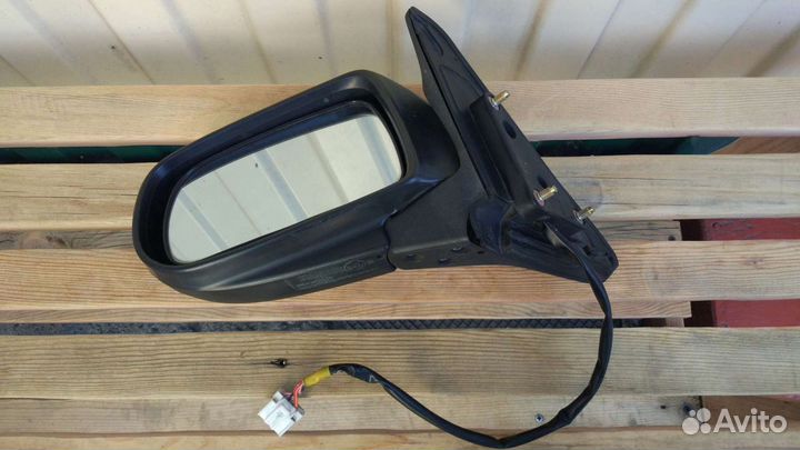 Боковое зеркало,на Мазда Демио DW3W
