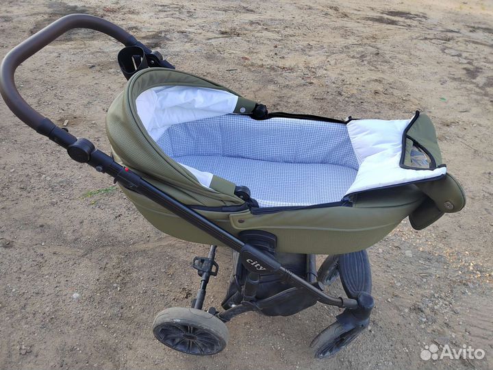 Коляска DeLorean City 3 в 1