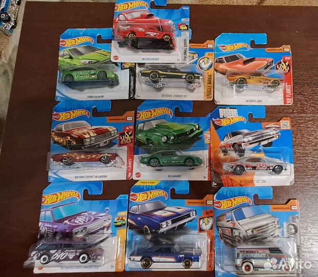 Hot wheels машинки