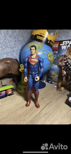 Фигурка супермен