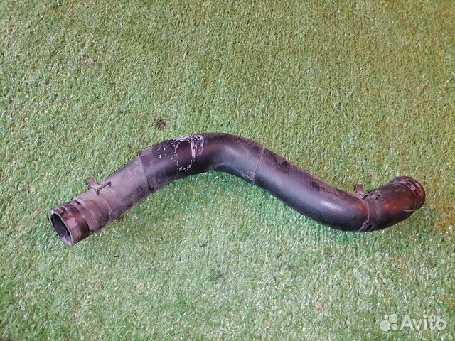 Патрубок охлаждения (радиатора) верхний Mitsubishi