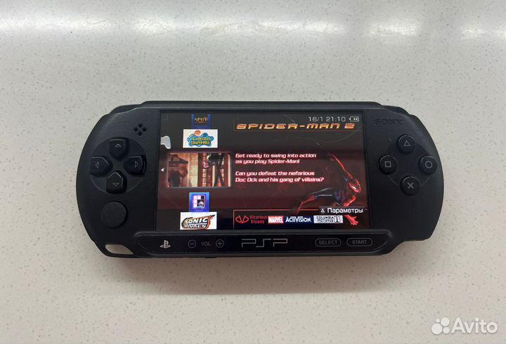 Sony PSP e 1008 прошитая +150игр