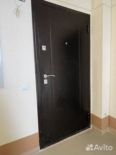 Дверь входная бу