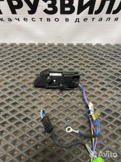 Кнопка (выключатель) Volvo FH4 21957045