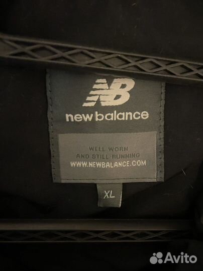 Ветровка New balance