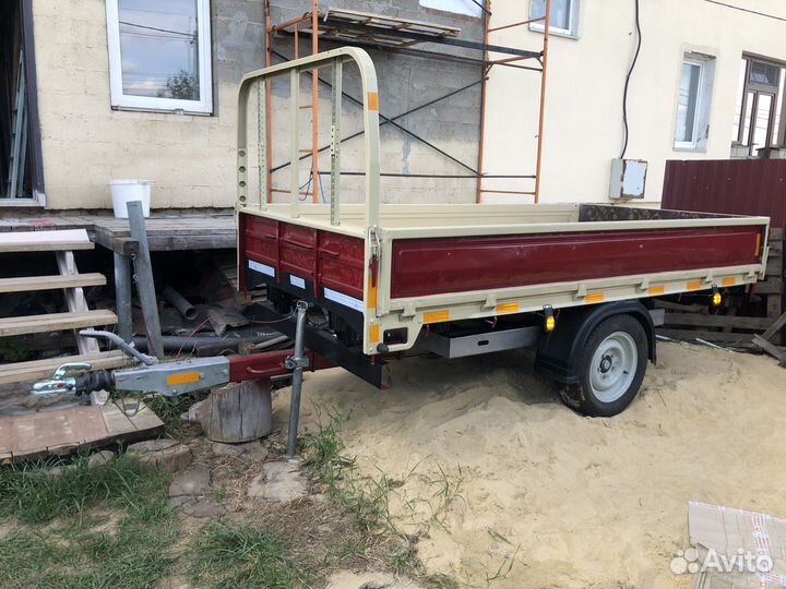 Прицеп легковой категории B с тормозами (Knott)