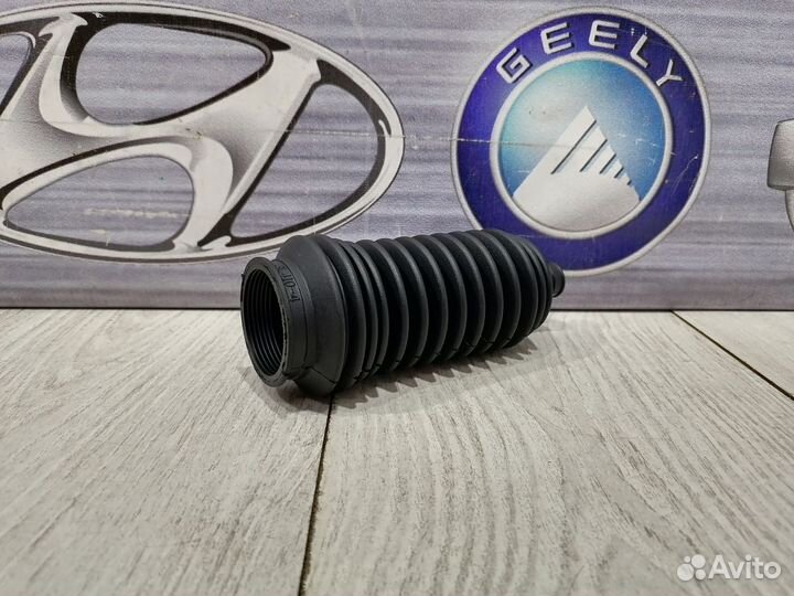 Пыльник рулевой тяги Nissan almera G15