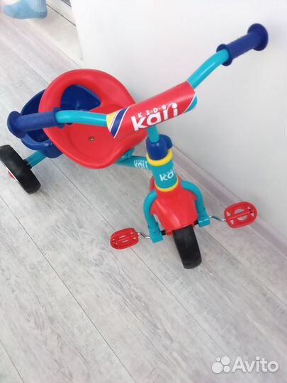 Детский трехколесный велосипед бу