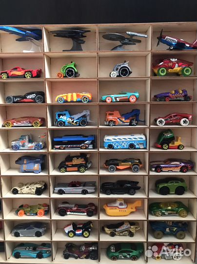 Модель автомобиля Hot Wheels Хот Виллс коллекция