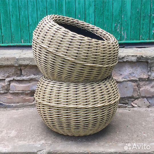 Кашпо 20л из ротанга для сада