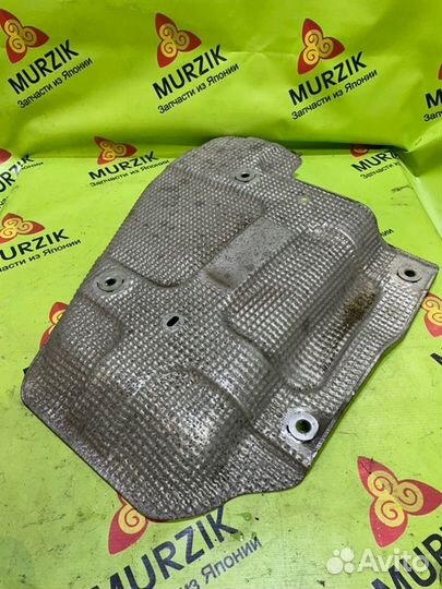 Экран тепловой Mercedes V W639 112.951 3.2L 2003