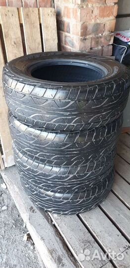 Dunlop Grandtrek AT1 265/65 R17