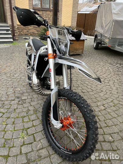 Lextra 300 2t (GR8) новый