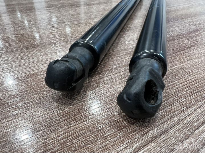 Амортизаторы багажника Honda CR-V 4 RM 2012-2018