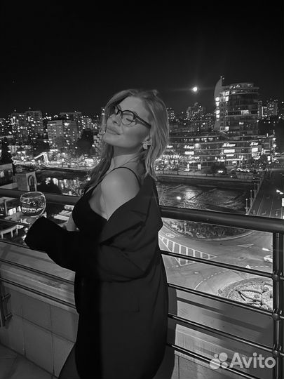 Хостес, помощница руководителя, экономист