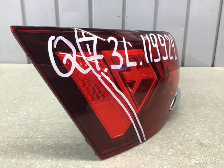 Фонарь задний левый Audi Q7 4M 2015