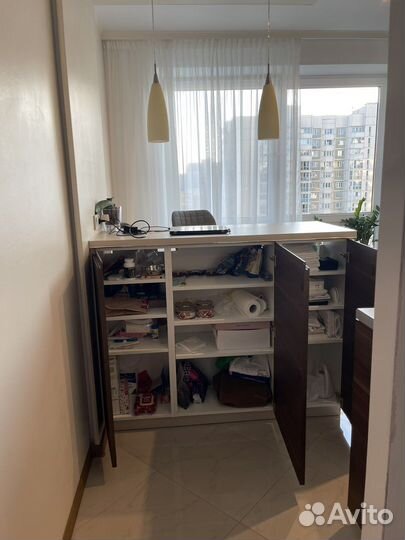 Кухонный остров (барная стойка)