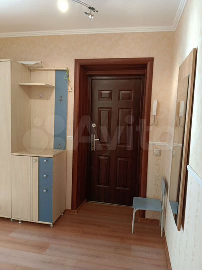 2-к. квартира, 52 м², 2/5 эт.