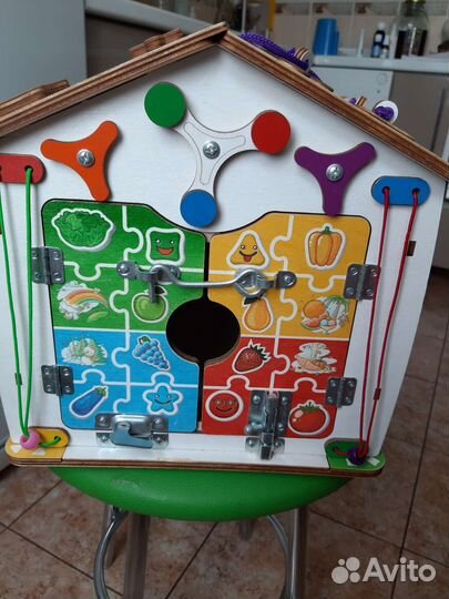 Бизиборд домик со светом