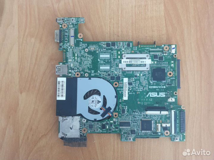 Материнская плата от нетбука Asus eee
