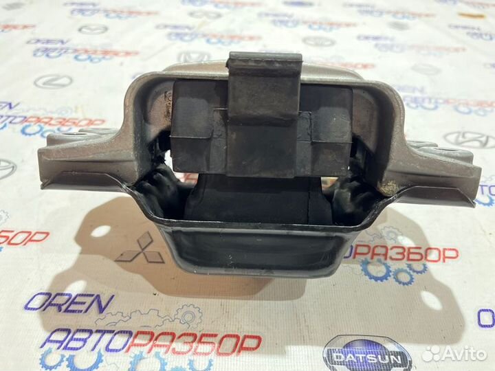 Подушка двигателя задняя левая Skoda Octavia A5