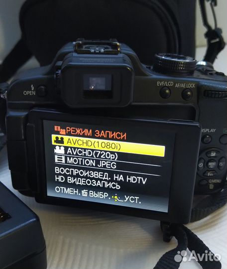 Panasonic FZ100 фотоаппарат 24x зум