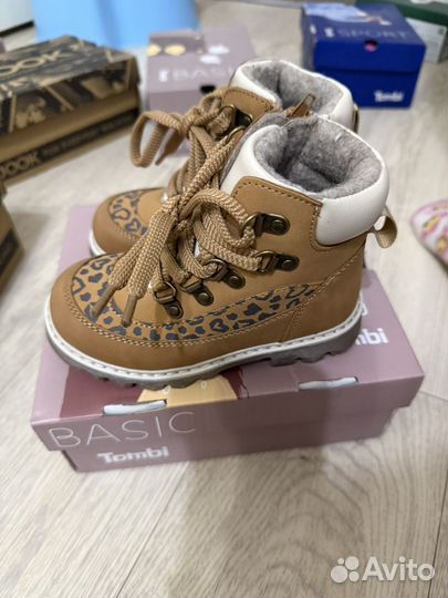 Ботинки демисезонные 26 размер новые