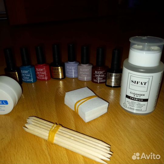 Для наращивания ногтей