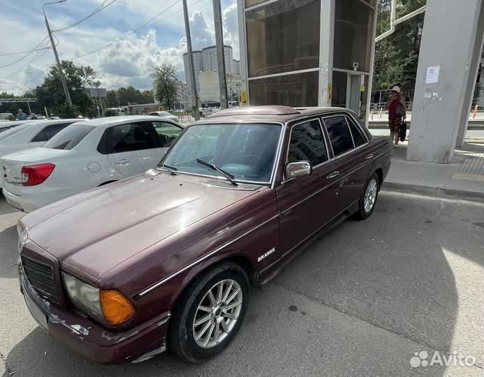 Mercedes-Benz W123 3.0 МТ, 1982, 288 000 км