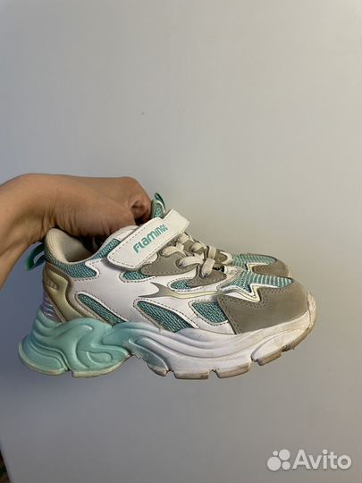 Кроссовки для девочки 29