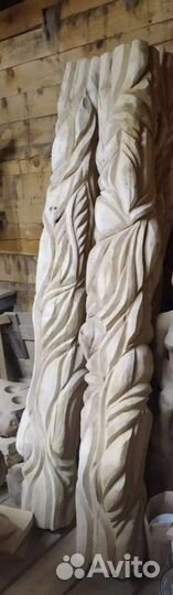 Резные столбы